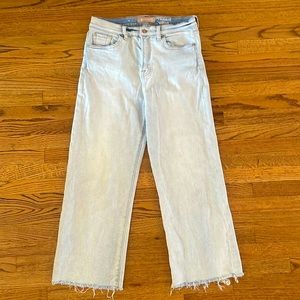 7 For All Mankind Cropped Alexa Faded Jean Size 30